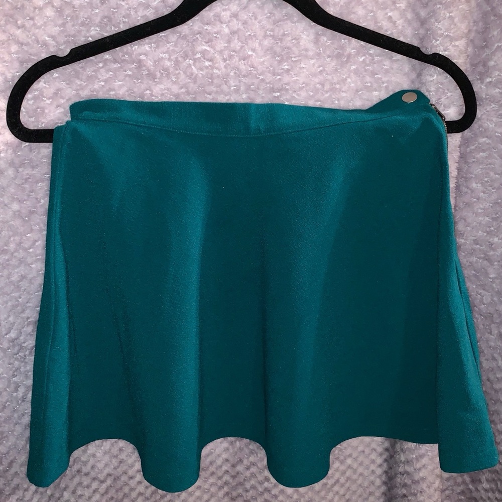Flowy teal skirt
